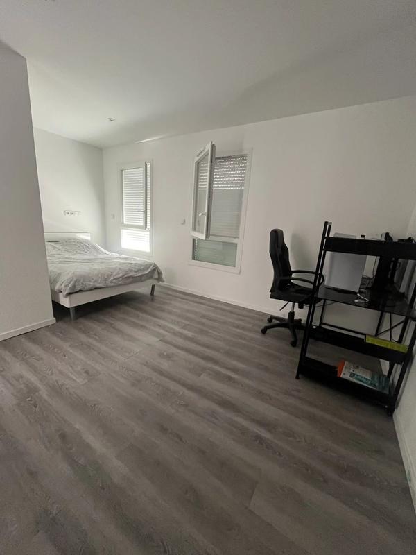 Maison - 137 m² - 5 pièces