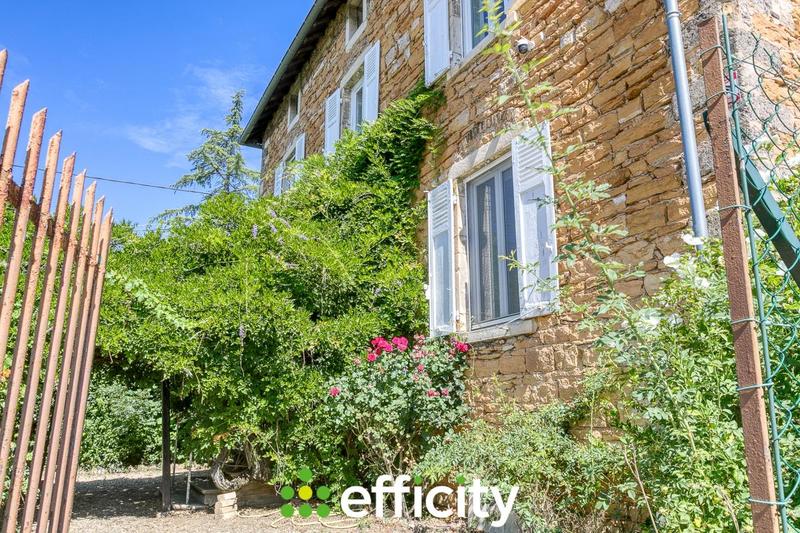 Demeure - 284 m² - 7 pièces