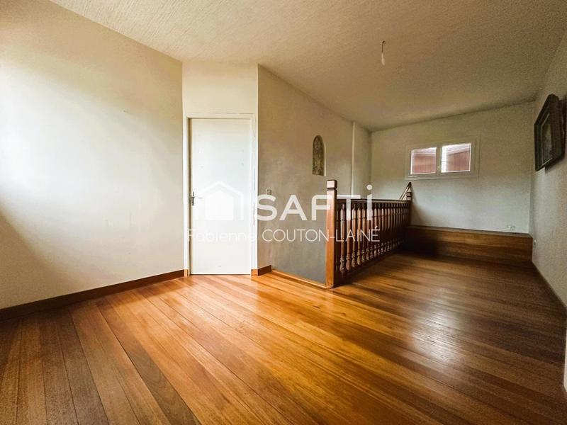 Maison - 162 m² - 7 pièces