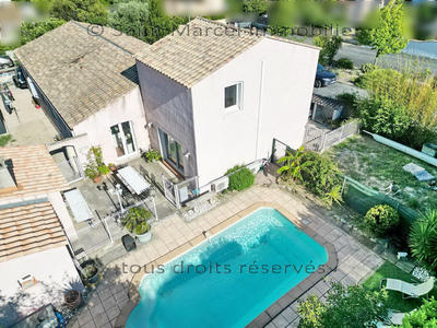 Maison - 161 m² - 7 pièces