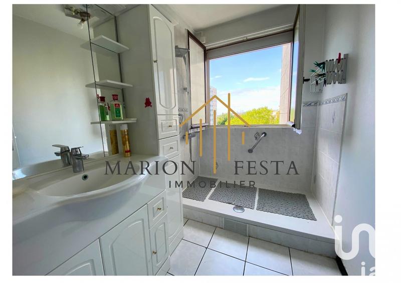 Appartement - 98 m² - 5 pièces