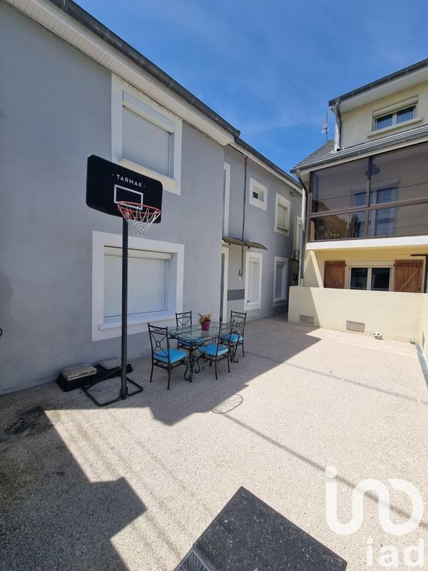 Maison - 168 m² - 10 pièces