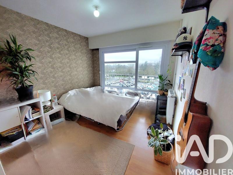 Appartement - 99 m² - 5 pièces