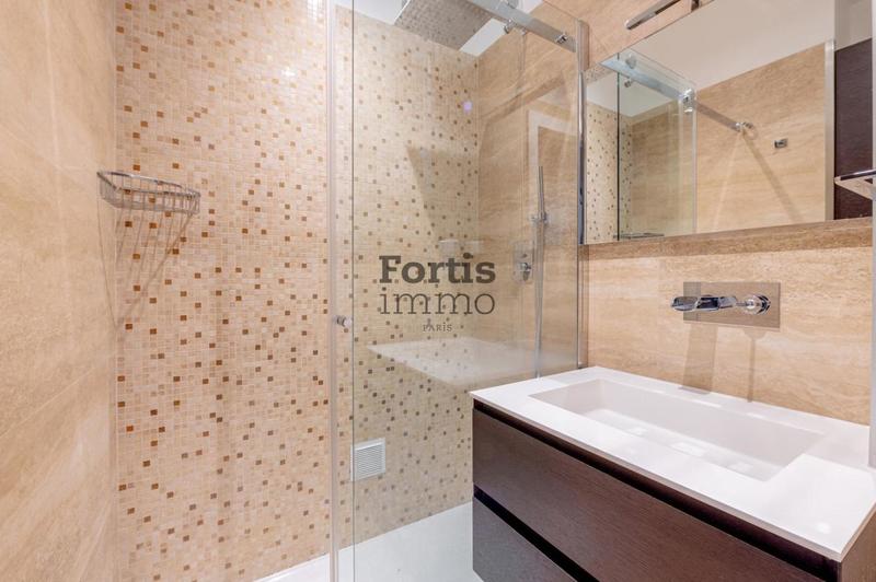 Appartement - 108 m² - 4 pièces