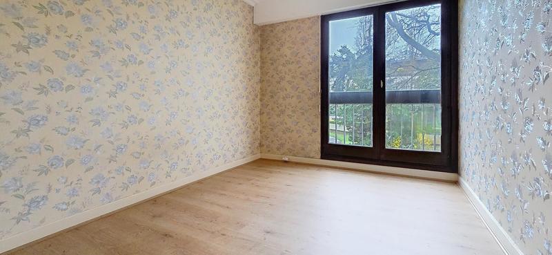 Appartement - 92 m² - 4 pièces