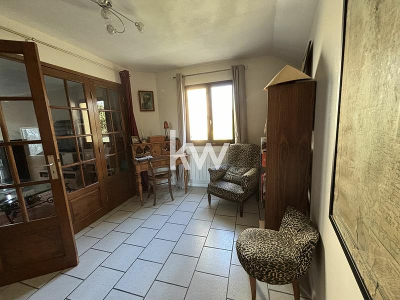 Maison - 147 m² - 7 pièces