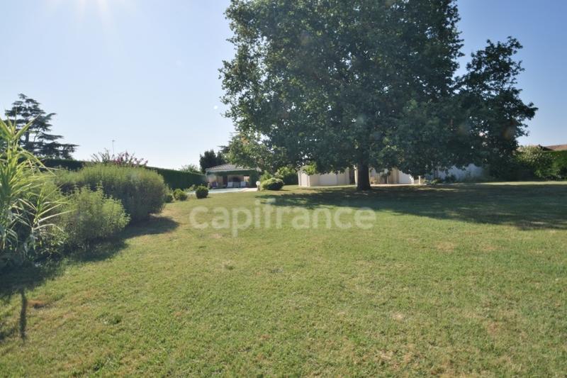 Villa - 220 m² - 7 pièces