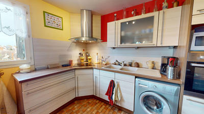 Appartement - 81 m² - 3 pièces