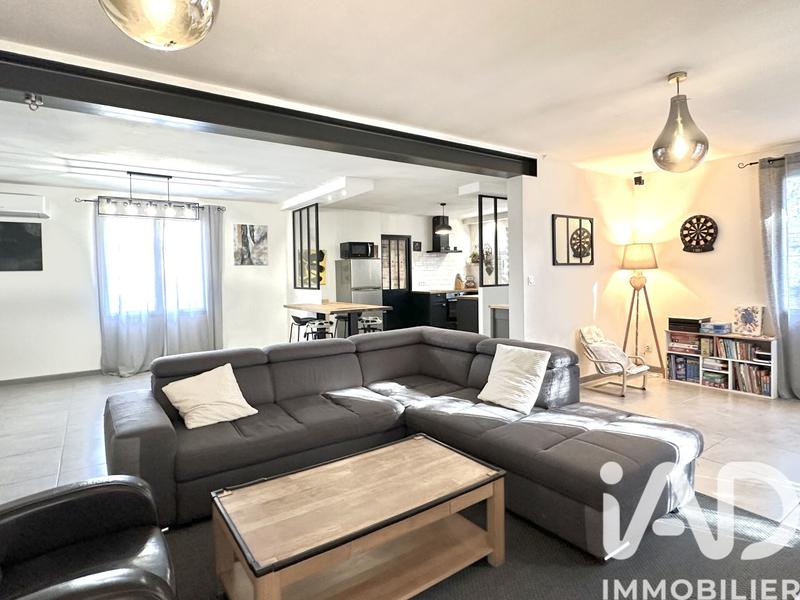 Maison - 137 m² - 5 pièces