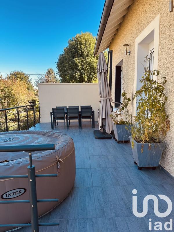 Maison - 175 m² - 8 pièces