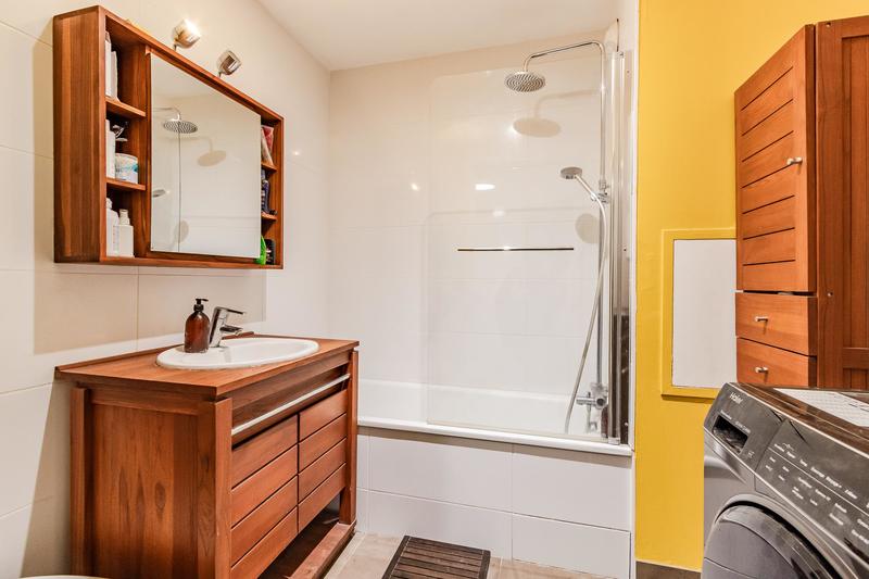 Appartement - 99 m² - 4 pièces