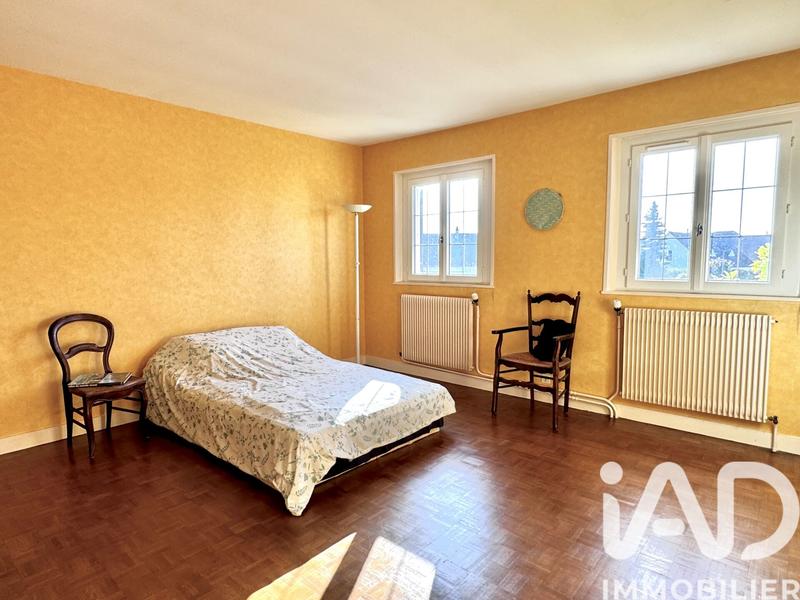 Maison - 179 m² - 5 pièces