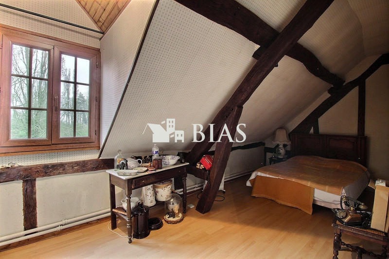 Maison ancienne - 264 m² - 11 pièces