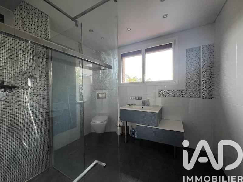 Maison de campagne - 200 m² - 7 pièces