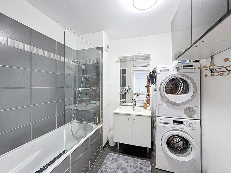 Appartement - 82 m² - 4 pièces