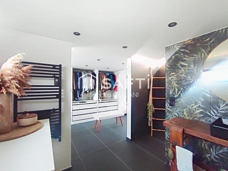 Maison - 110 m² - 5 pièces