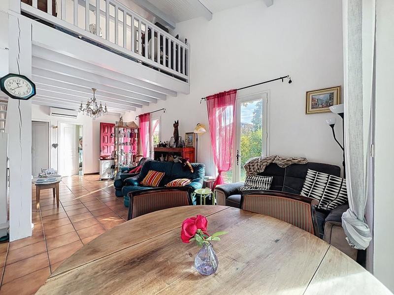 Maison - 113 m² - 5 pièces