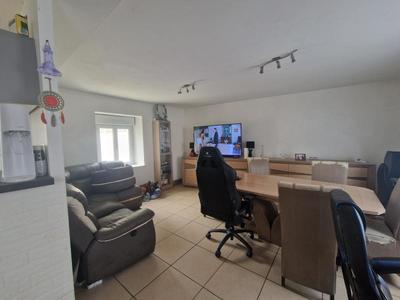 Maison - 87 m² - 4 pièces