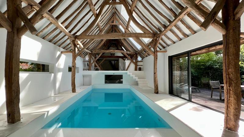 Maison - 500 m² - 15 pièces