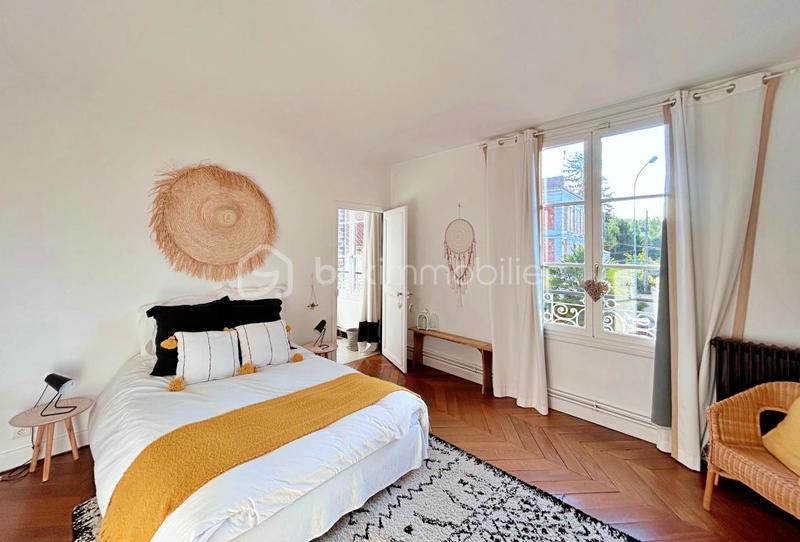 Maison de maîtres - 215 m² - 8 pièces