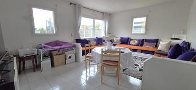 Maison - 88 m² - 6 pièces