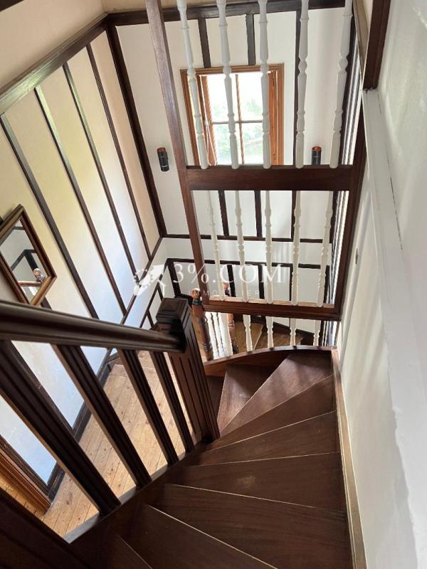 Maison - 100 m² - 6 pièces