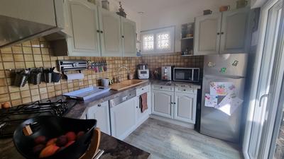 Maison - 90 m² - 5 pièces