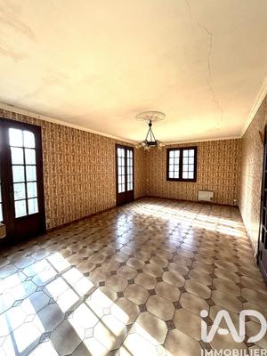 Maison - 140 m² - 5 pièces