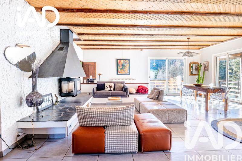 Maison - 170 m² - 5 pièces