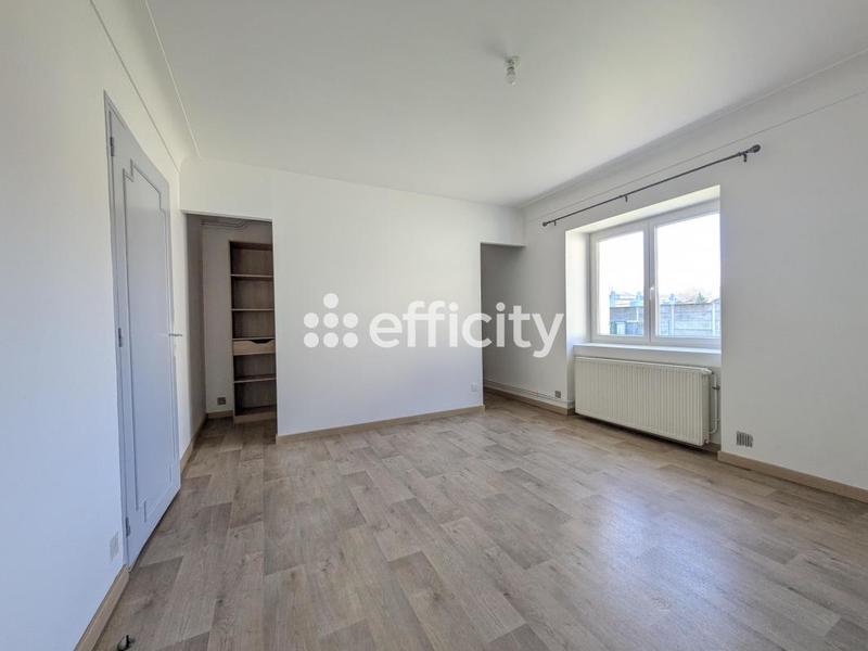 Appartement - 143 m² - 5 pièces