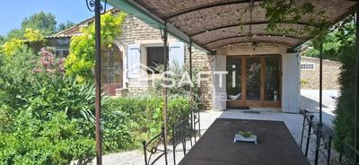 Maison - 328 m² - 15 pièces