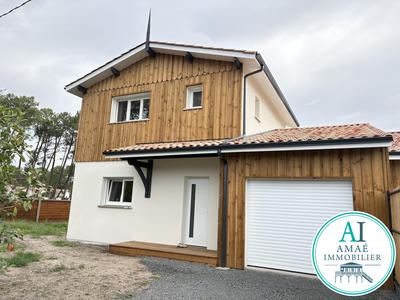 Maison - 99 m² - 4 pièces