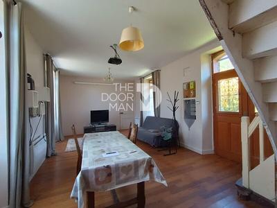 Maison - 124 m² - 7 pièces