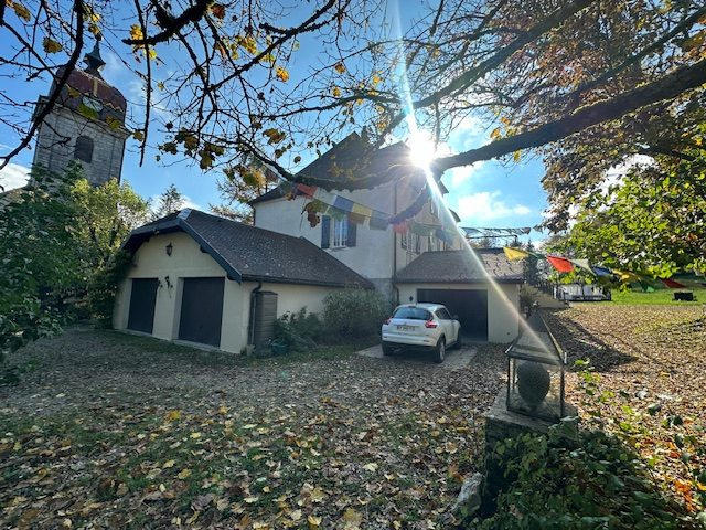 Manoir - 196 m² - 7 pièces