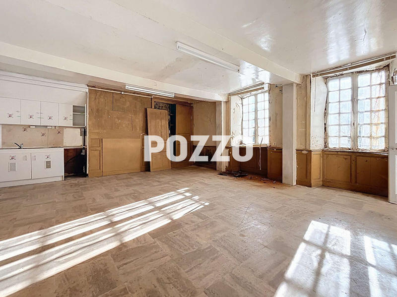 Maison - 200 m² - 7 pièces