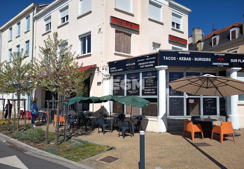 Local commercial - 645 m²