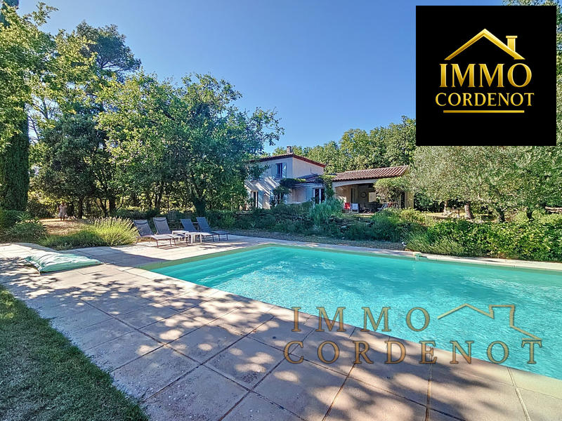 Villa - 140 m² - 5 pièces