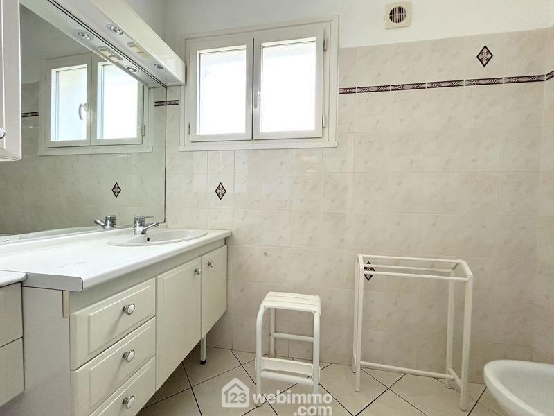 Maison - 135 m² - 6 pièces