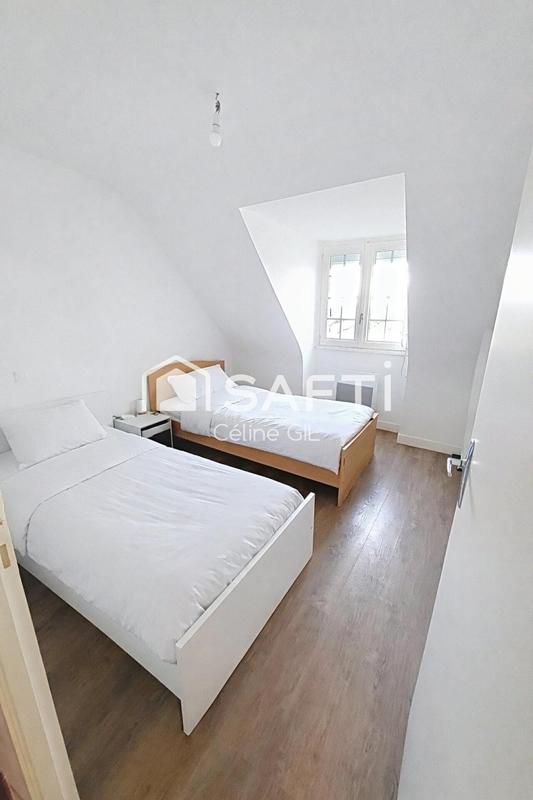 Maison - 81 m² - 5 pièces