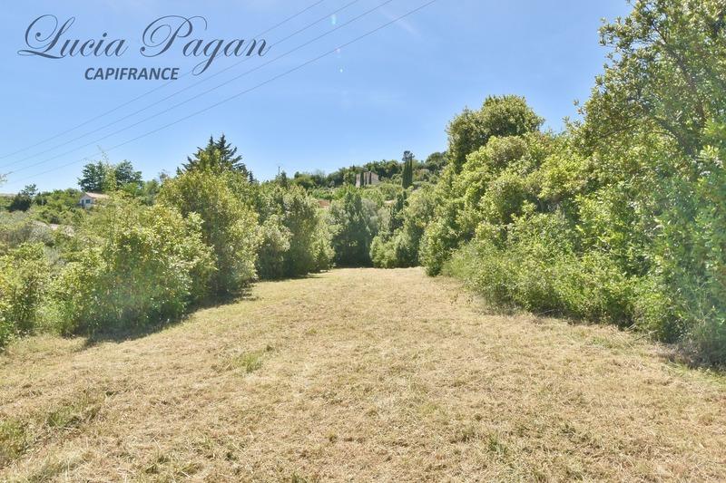 Terrain constructible - 4 070 m²
