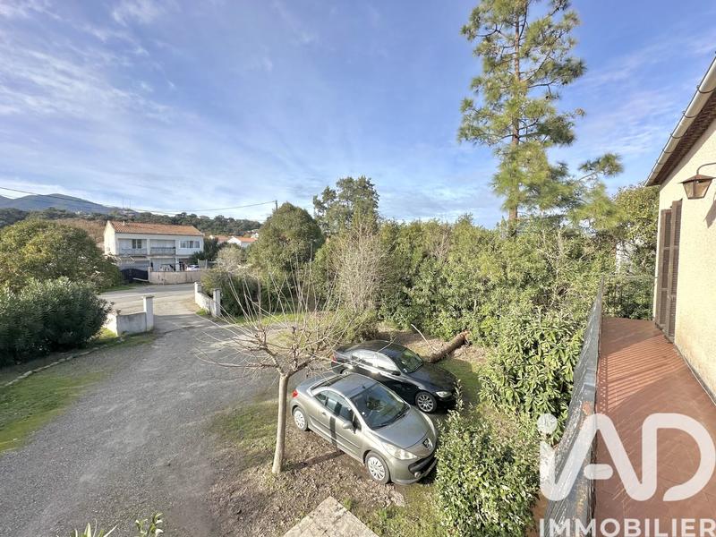 Maison - 217 m² - 5 pièces