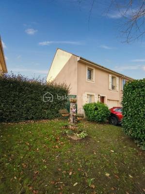 Maison - 84 m² - 4 pièces