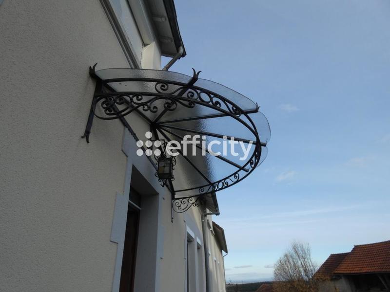 Maison - 360 m² - 9 pièces