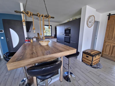 Maison - 120 m² - 4 pièces