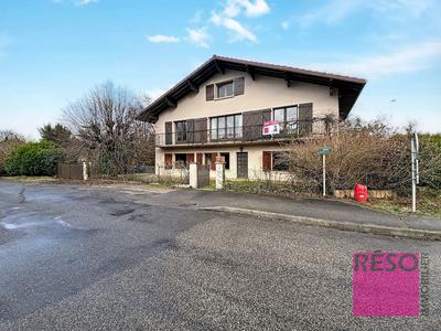 Villa - 101 m² - 4 pièces