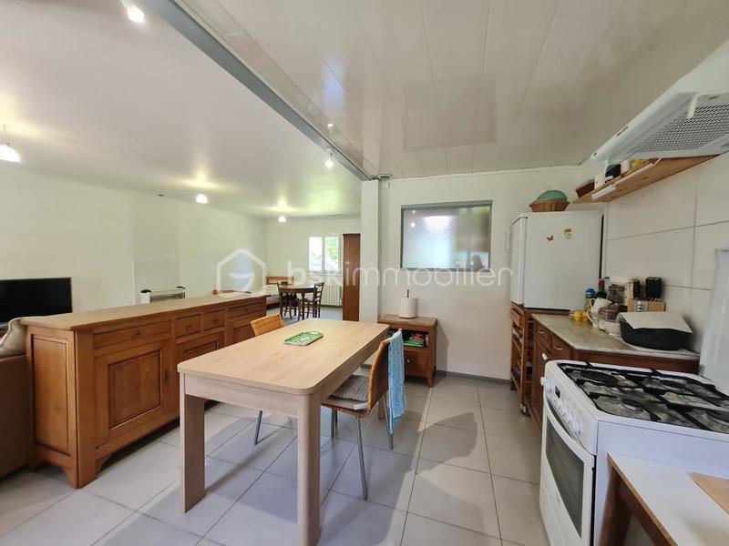 Maison traditionnelle - 85 m² - 3 pièces