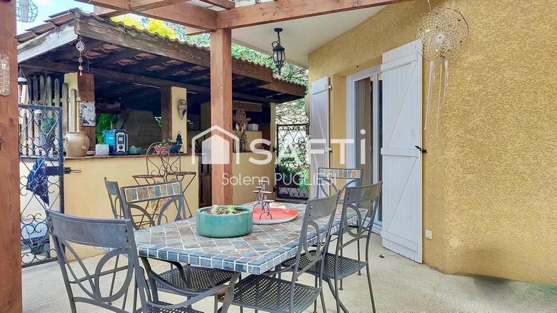 Maison - 108 m² - 5 pièces