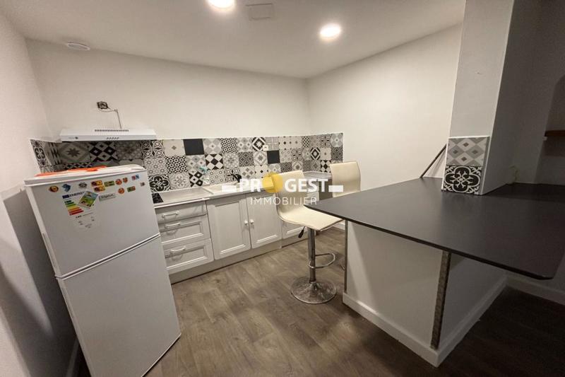 Studio - 30 m² - 1 pièce