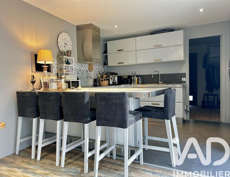 Maison - 161 m² - 5 pièces