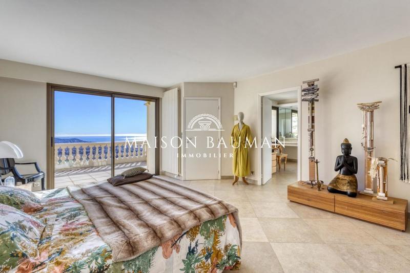 Villa - 311 m² - 7 pièces